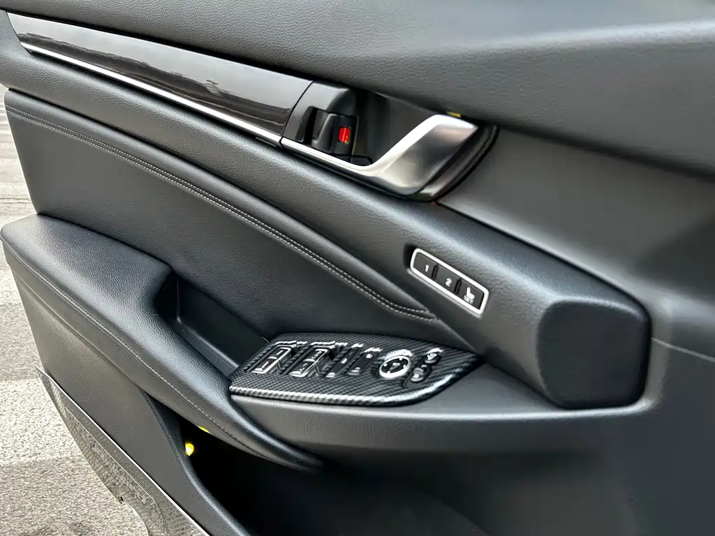 Honda Accord 2019 — фото 6