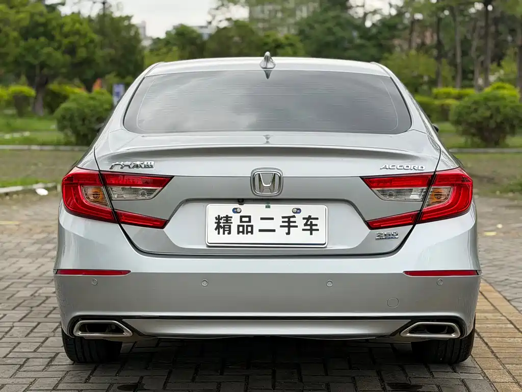 Honda Accord 2019 — фото 12