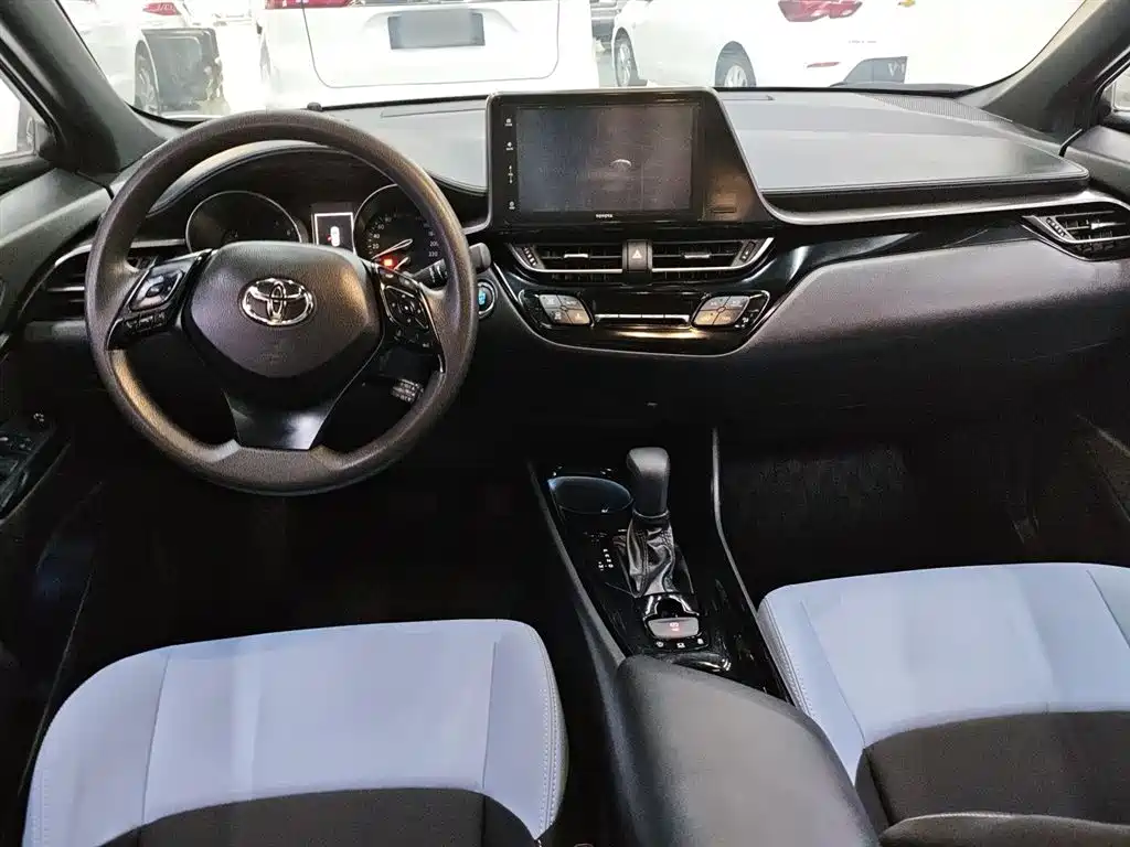 Toyota IZOA 2020 — фото 10