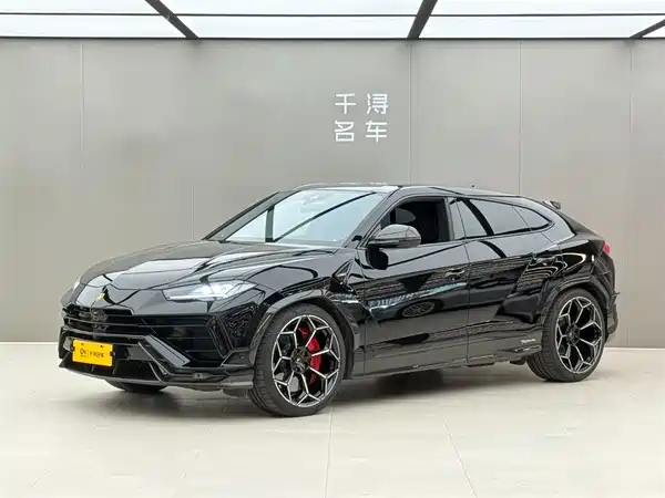 Lamborghini Urus 2023