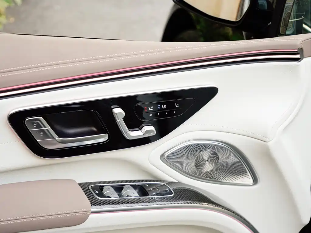 Mercedes-Benz EQS AMG 2025 — фото 14