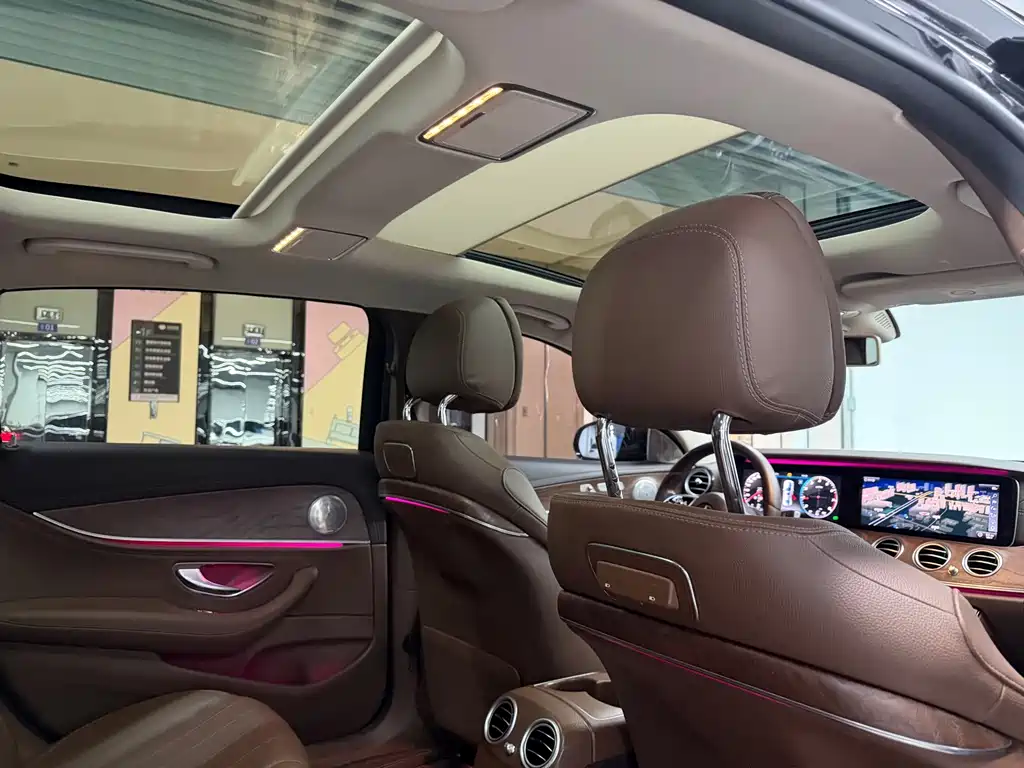 Mercedes-Benz E-Class 2020 — фото 16