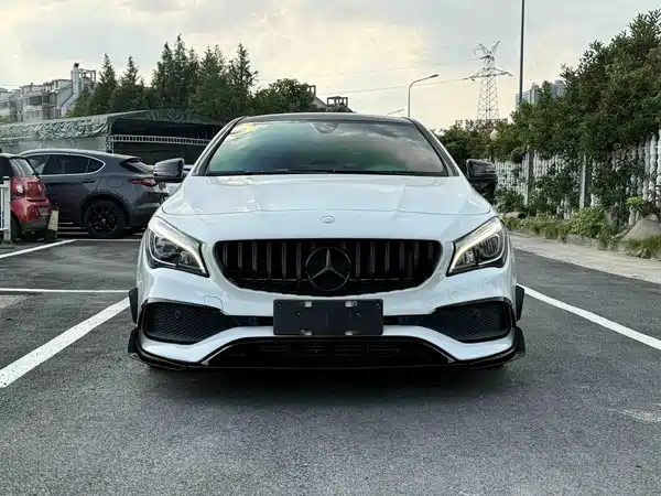 Mercedes-Benz CLA 2017