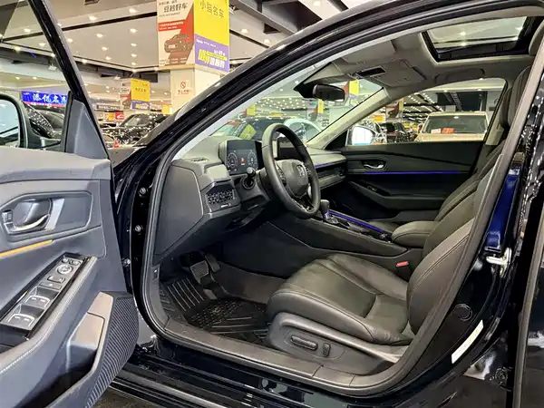 Honda Accord 2025