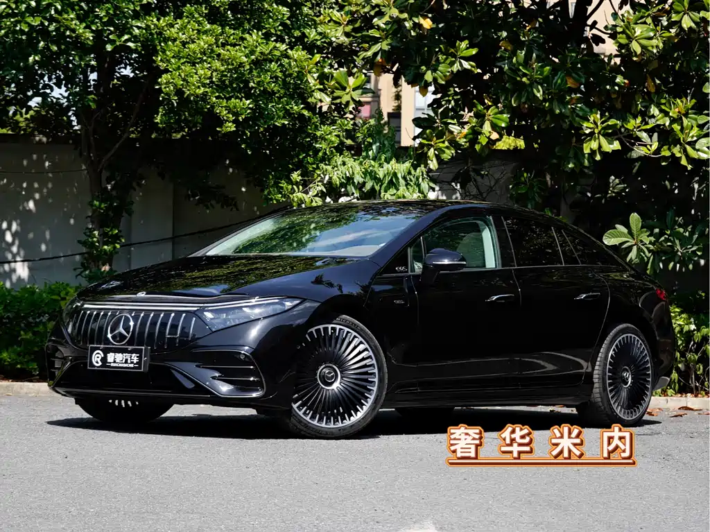 Mercedes-Benz EQS AMG 2025 — фото 1