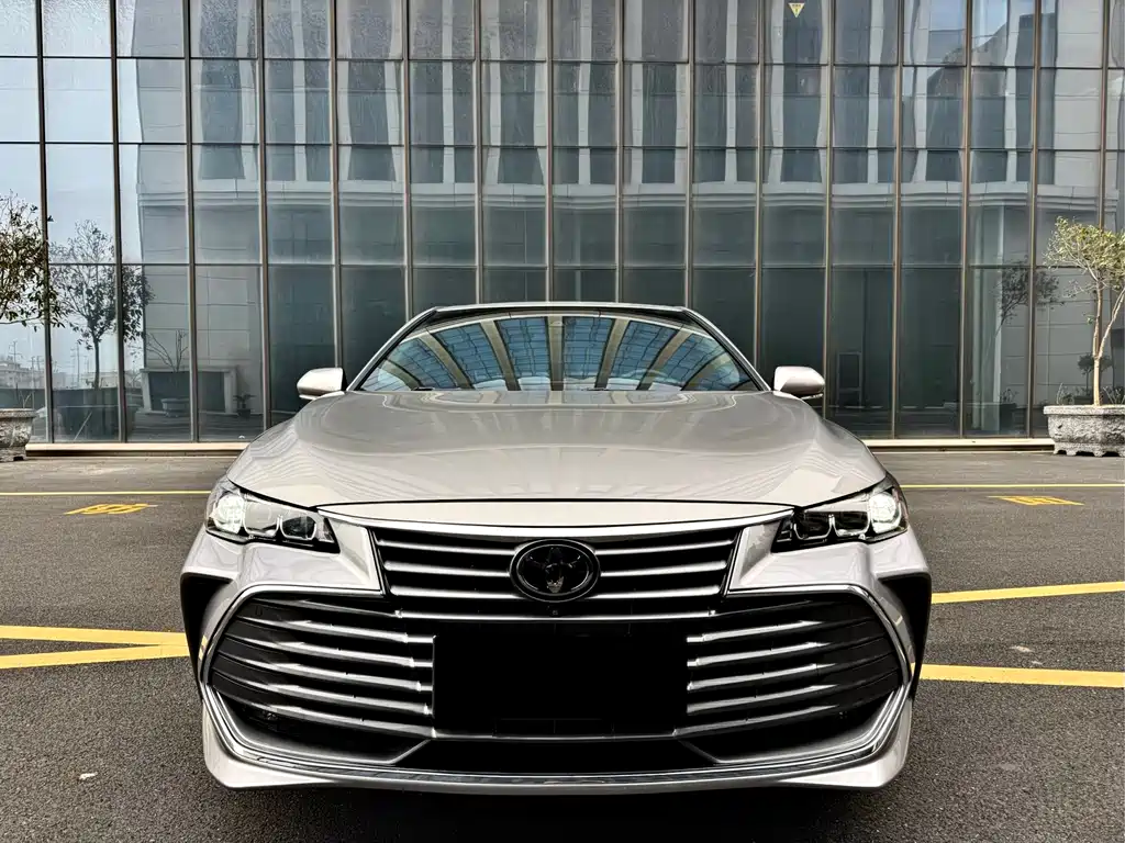 Toyota Avalon 2020 — фото 2