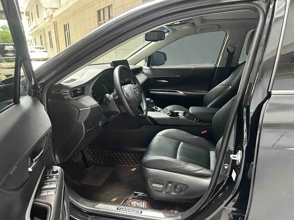 Toyota Harrier 2023 — фото 15