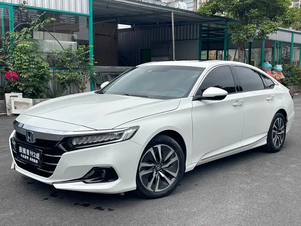 Honda Accord 2023 — фото 1