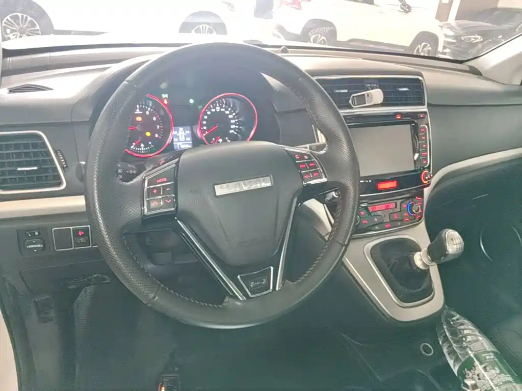 Haval M6 2018 — фото 11
