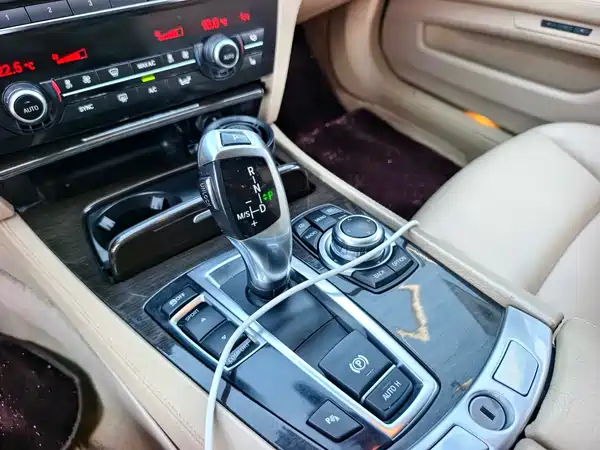 BMW 7 Series 2009