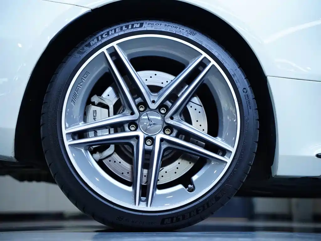 Mercedes-Benz C-Class AMG 2020 — фото 10