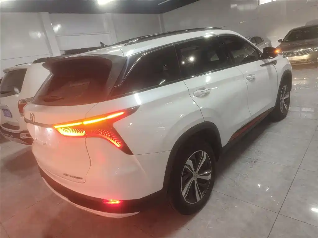 Changan CS75 PLUS 2020 — фото 23