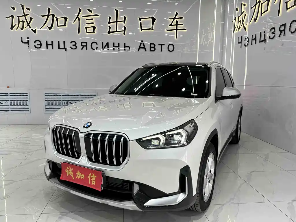 BMW X1 2024 — фото 1