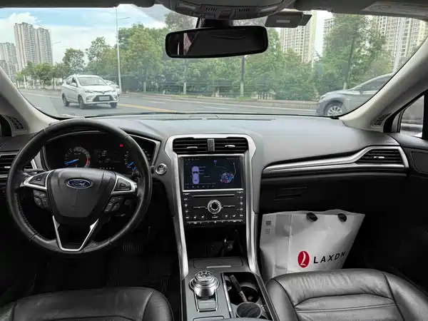 Peugeot 3008 2016