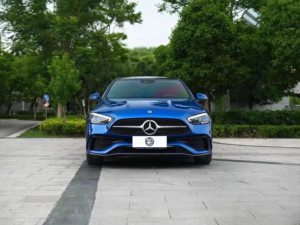 Mercedes-Benz C-Class 2022