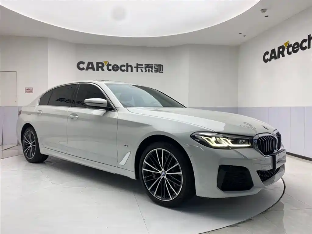 BMW 5 Series 2022