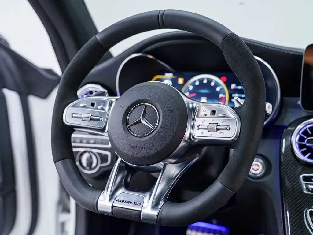 Mercedes-Benz C-Class AMG 2020 — фото 16