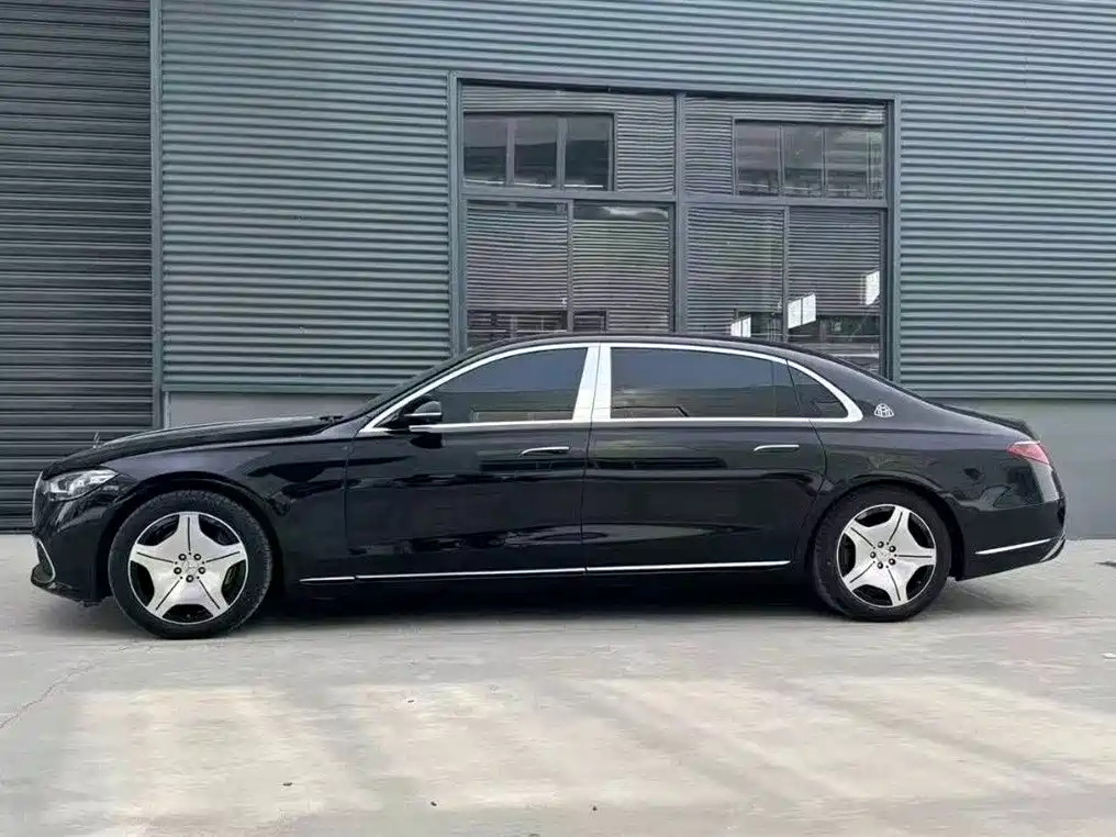 Mercedes-Benz S-Class 2023 — фото 2