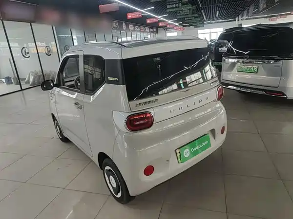 Wuling Hongguang MINIEV 2024