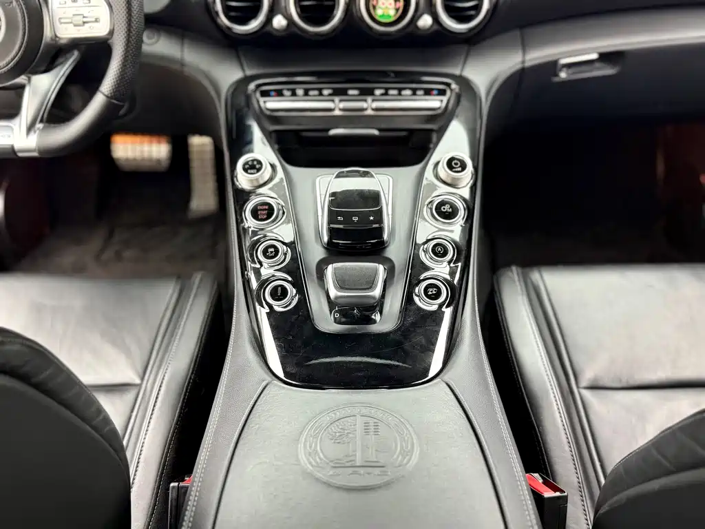 Mercedes-Benz AMG GT 2016 — фото 18