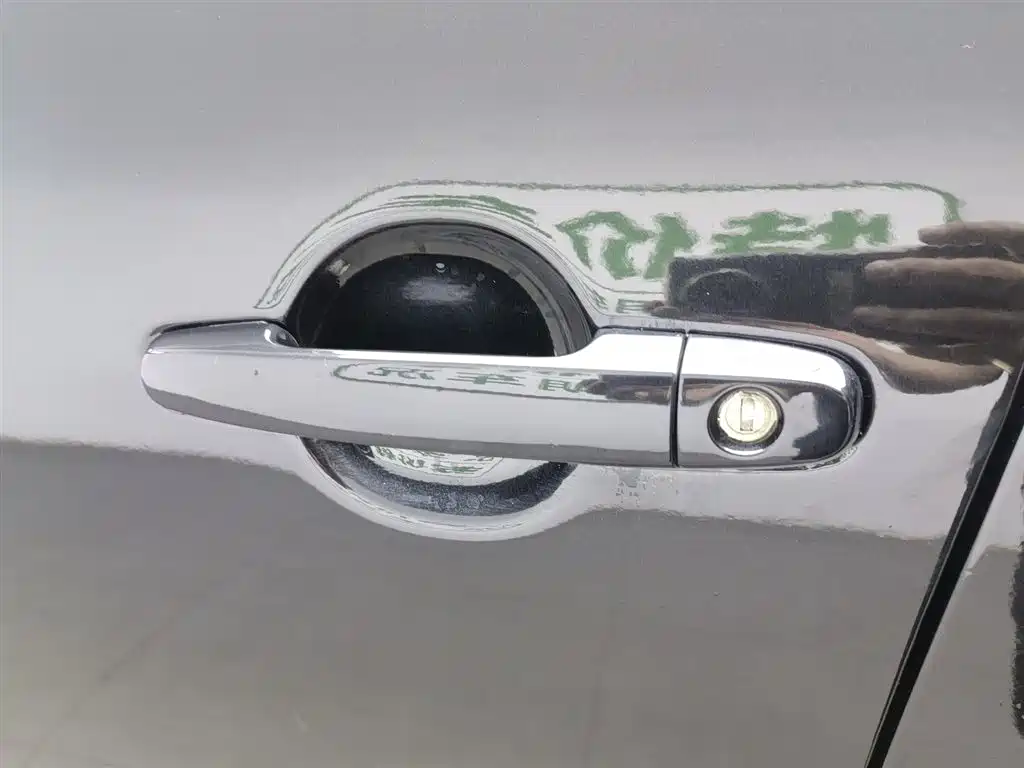 Toyota RAV4 2013 — фото 18