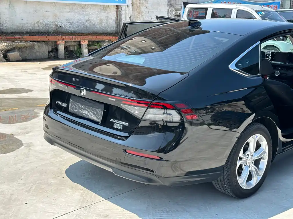 Honda Accord 2024 — фото 19