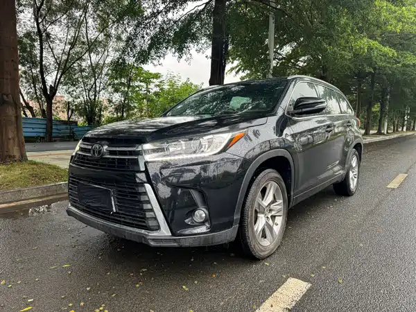Toyota Highlander 2020