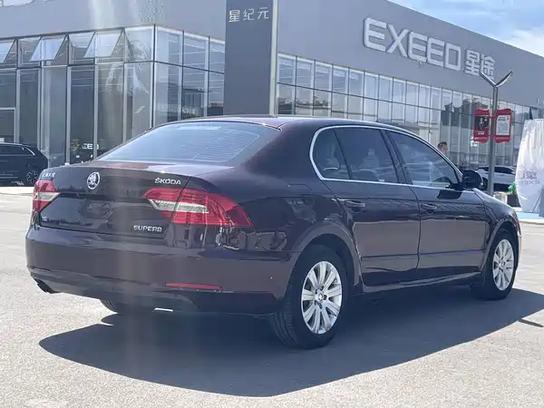 Skoda Superb 2015