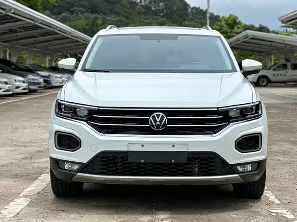 Volkswagen T-Roc 2023