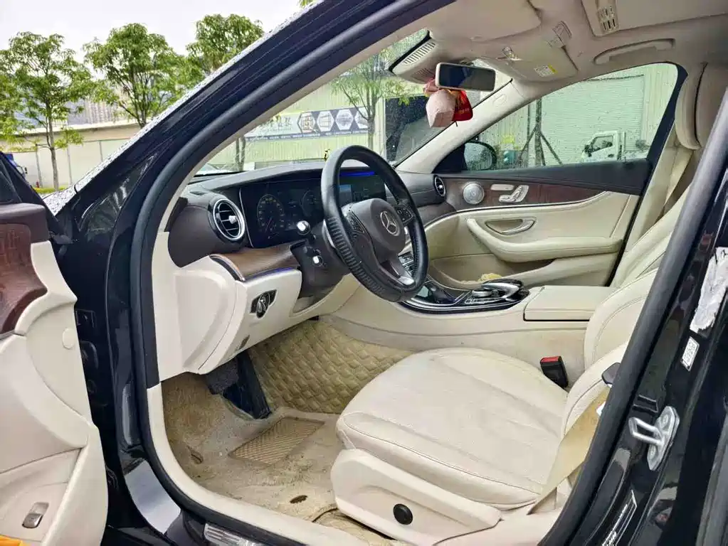 Mercedes-Benz E-Class 2017