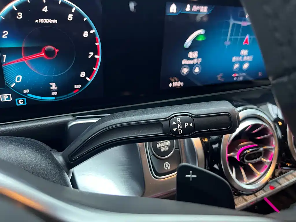 Mercedes-Benz GLB 2021 — фото 12