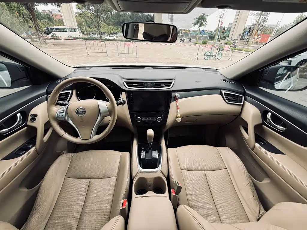 Nissan X-Trail 2015 — фото 25