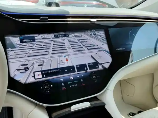 Mercedes-Benz EQS 2024