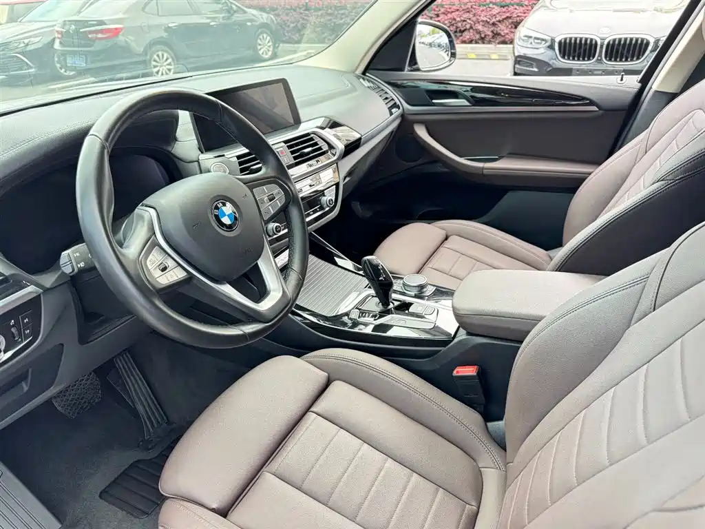BMW X3 2021 — фото 8