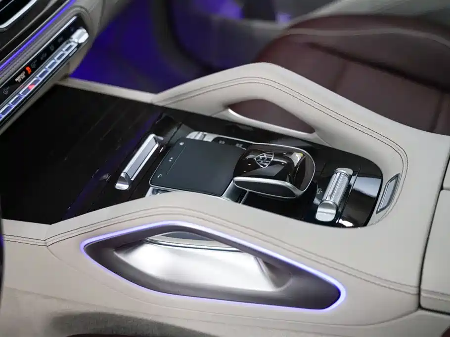 Mercedes-Benz GLS 2021 — фото 16