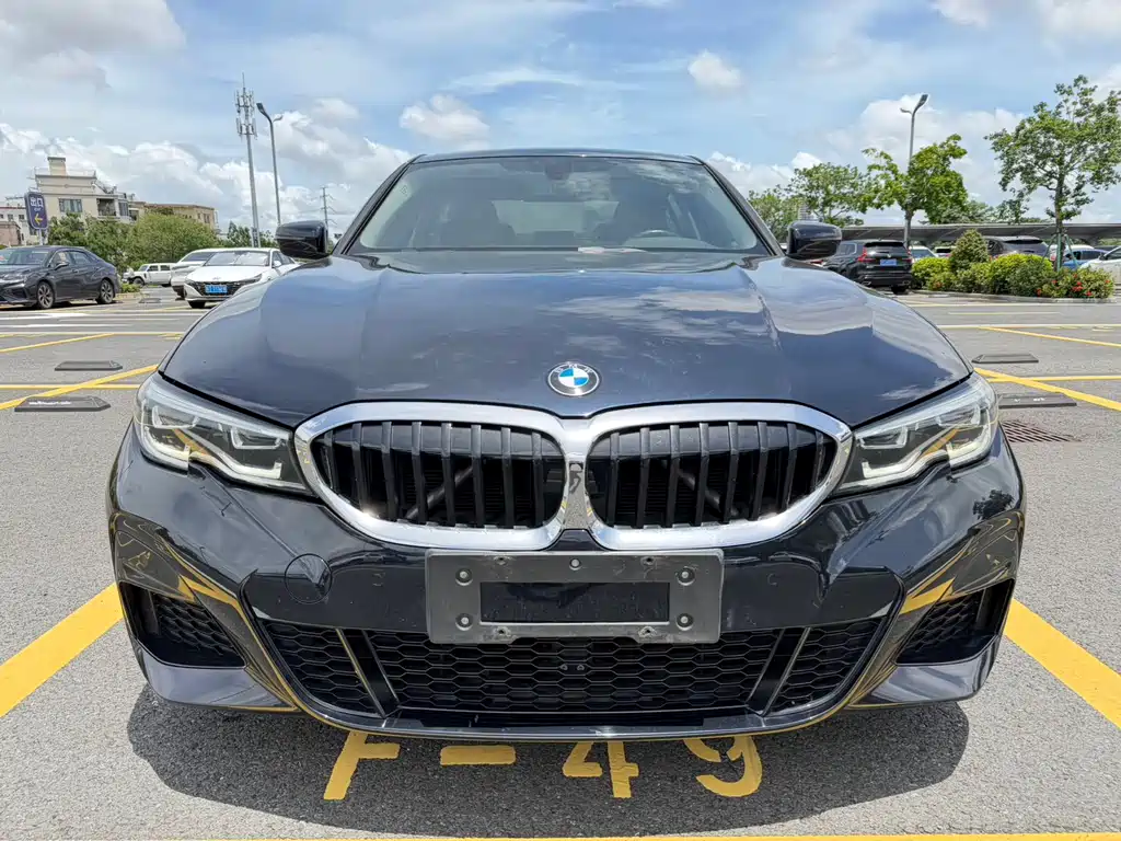 BMW 3 Series 2022