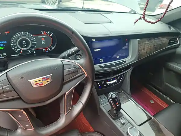 Cadillac CT6 2023