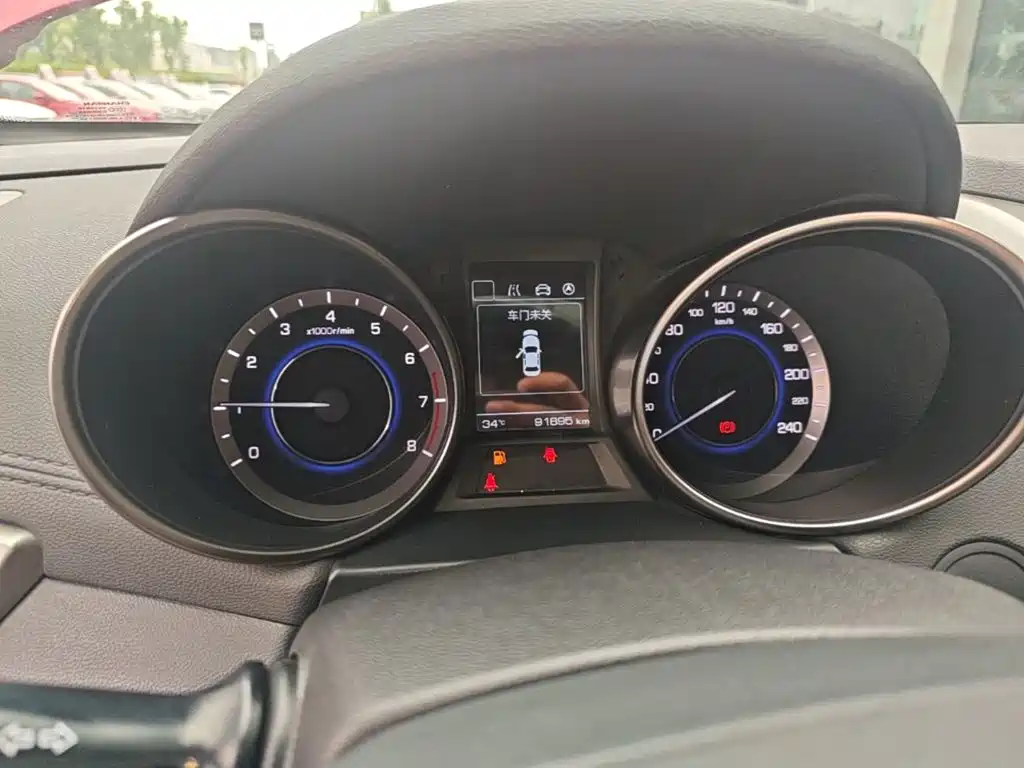 Changan Eado XT 2017 — фото 12