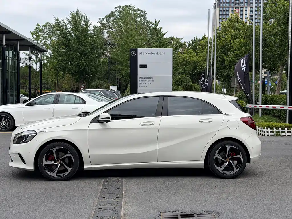 Mercedes-Benz A-Class 2016