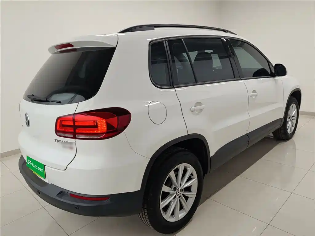Volkswagen Tiguan 2016 — фото 7