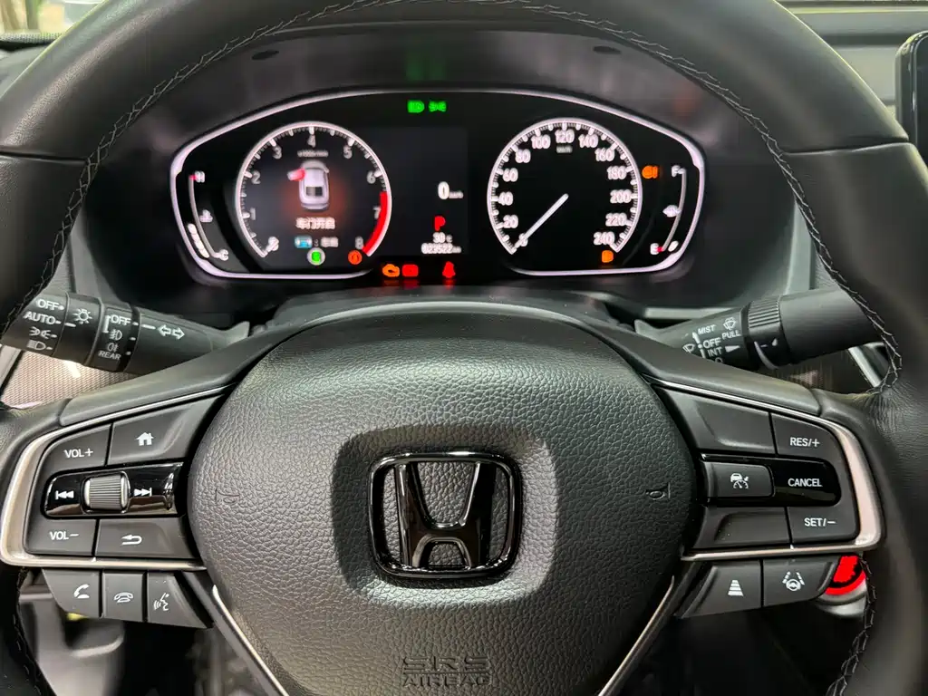 Honda Accord 2023 — фото 6