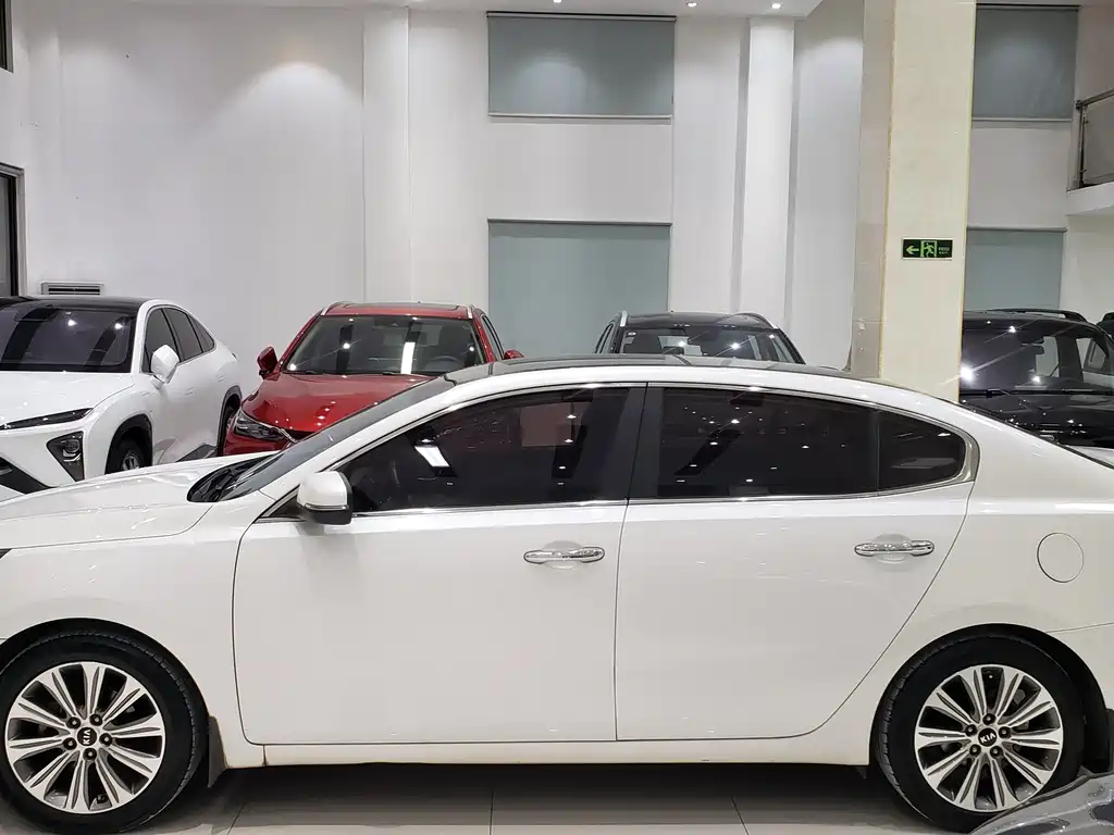 Kia K4 2015 — фото 14