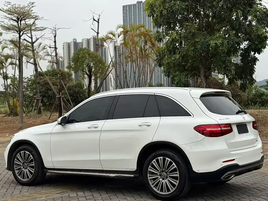 Mercedes-Benz GLC 2017 — фото 5