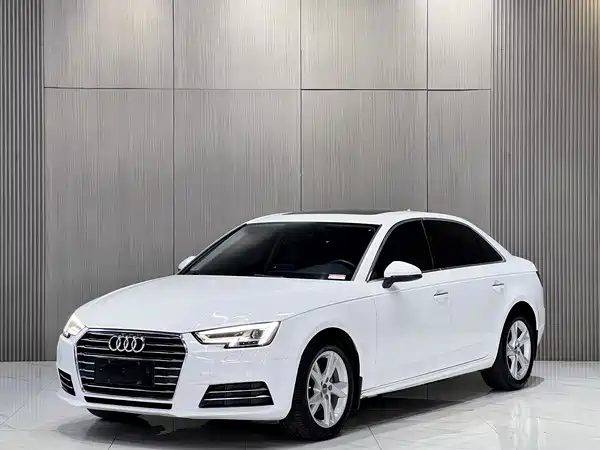 Audi A4L 2018