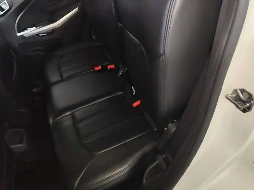 Ford EcoSport 2015 — фото 17