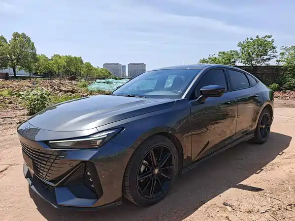 Changan UNI-V 2023