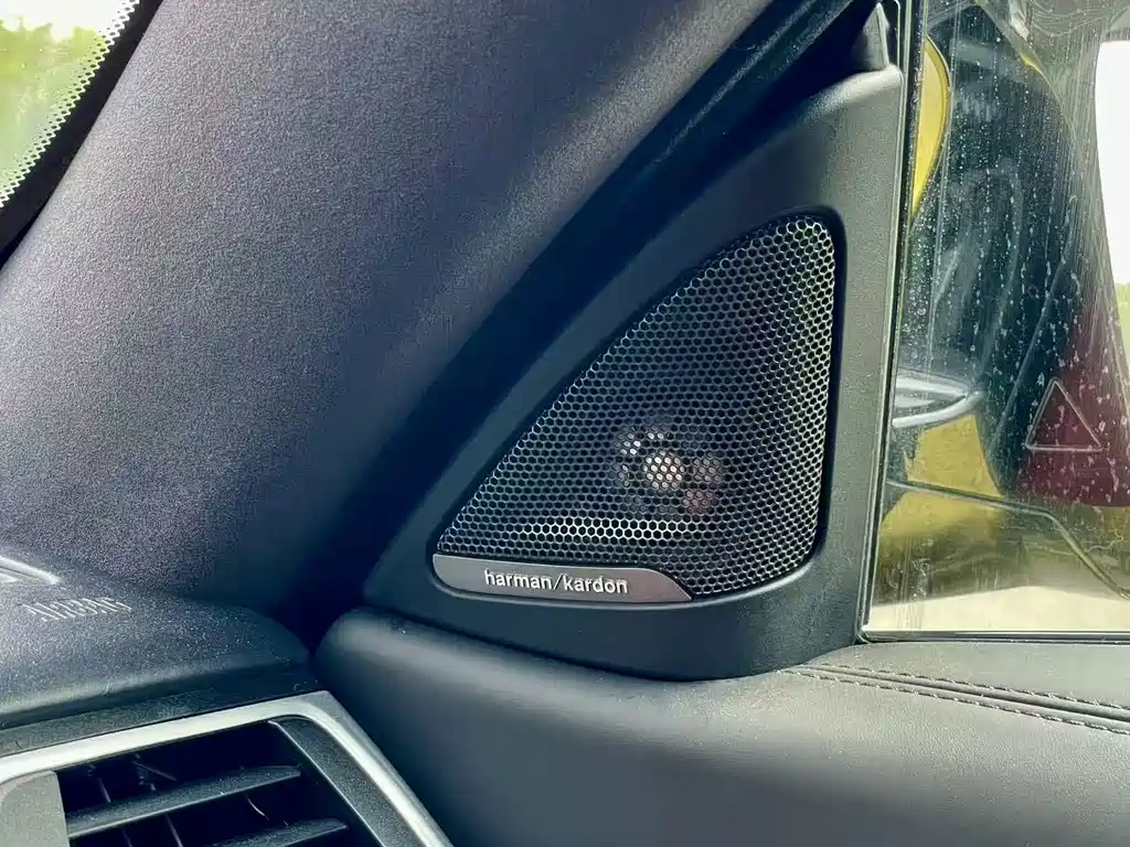 BMW M4 2018 — фото 10