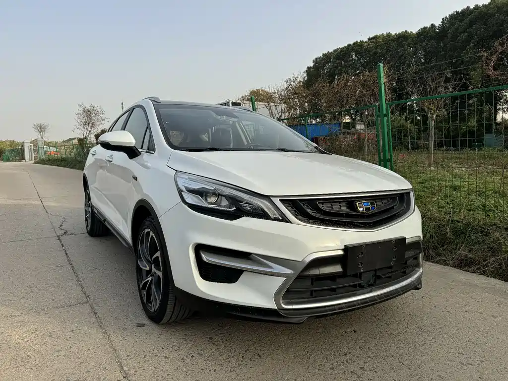 Geely Emgrand GS 2018 — фото 2