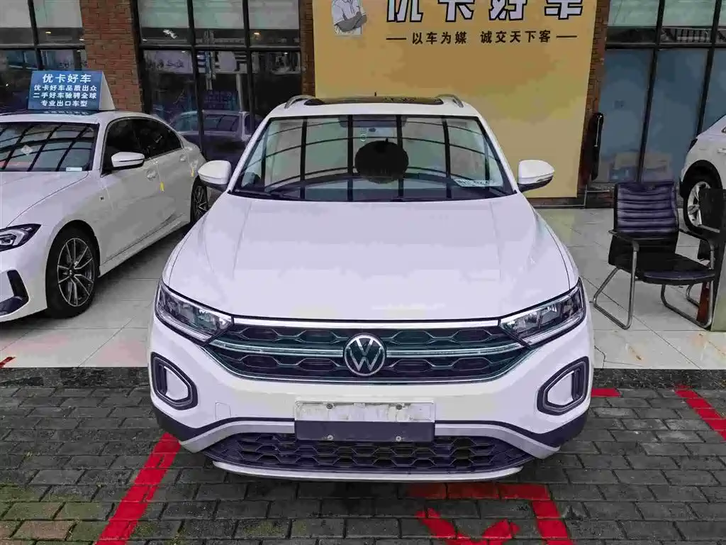 Volkswagen T-Roc 2023