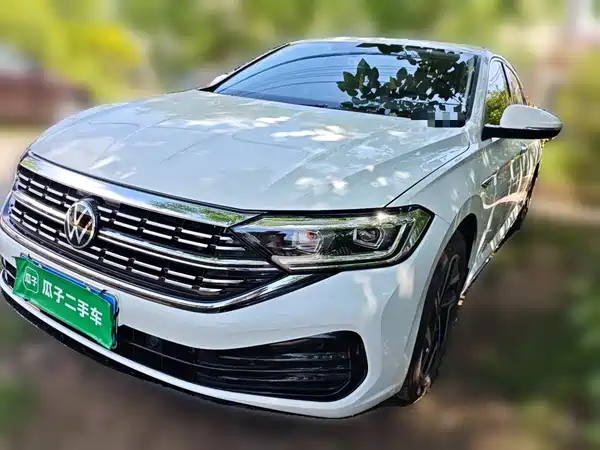 Volkswagen Sagitar 2023